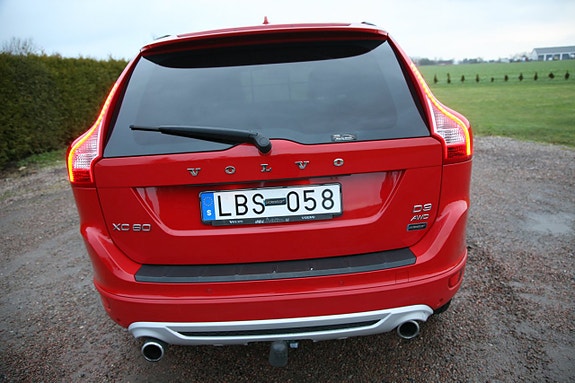 Volvo XC60 14 of 26