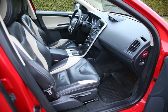 Volvo XC60 21 of 26