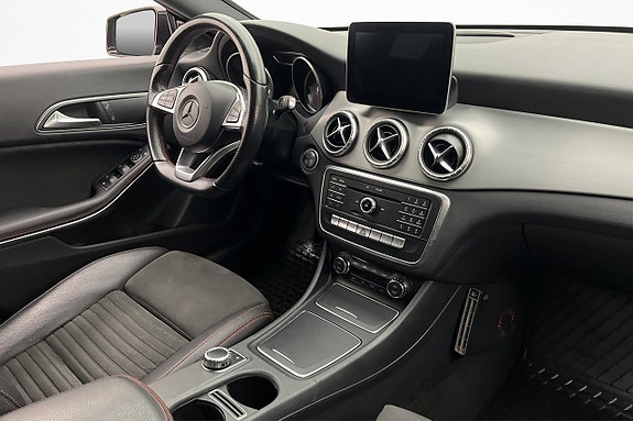 Mercedes-Benz CLA220 d 21 of 24