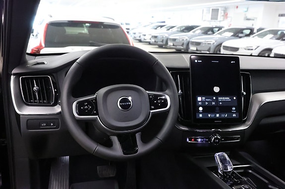 Volvo XC60 2 of 2