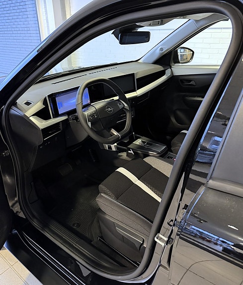 Opel Frontera 13 of 15