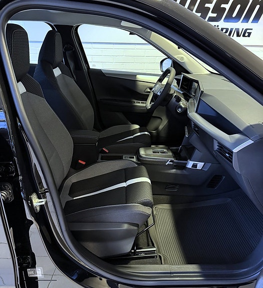 Opel Frontera 10 of 15