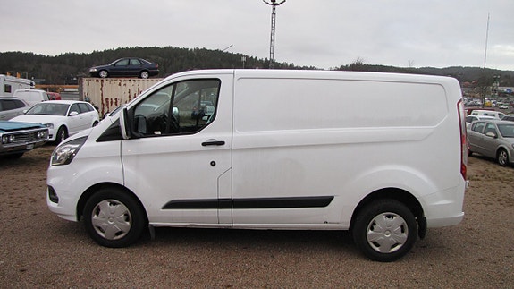 Ford Transit Custom 4 of 5
