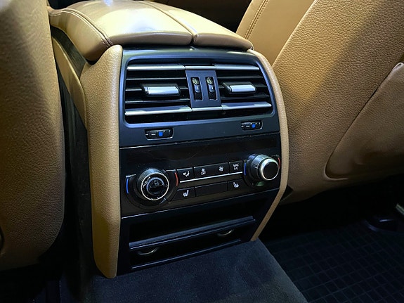 BMW 730 22 of 28