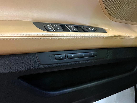 BMW 730 21 of 28