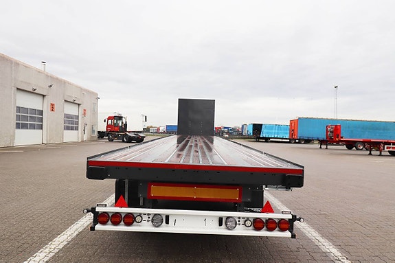 Kel-berg S105V 3 axlad 14.900mm Flak trailer 6 of 12