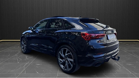 Audi Q3 3 of 13