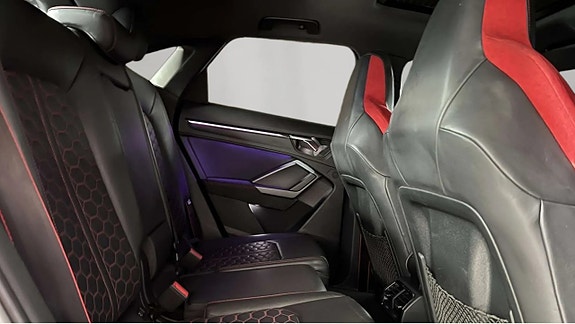 Audi Q3 13 of 13