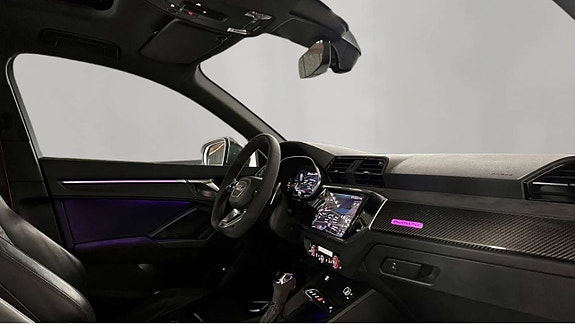 Audi Q3 7 of 13