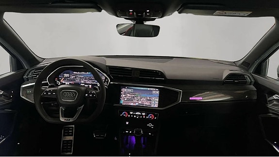 Audi Q3 10 of 13