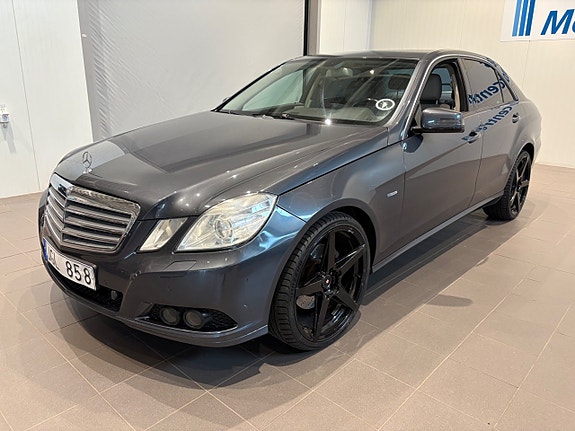 Mercedes-Benz E250 2 of 5
