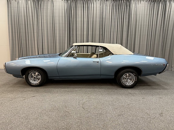 Pontiac LeMans 5 of 5