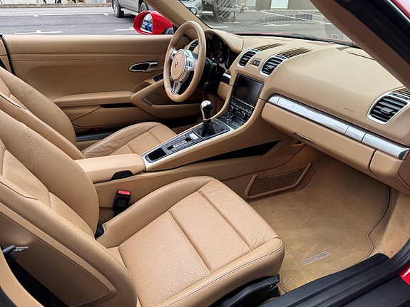 Porsche Boxster 10 of 16