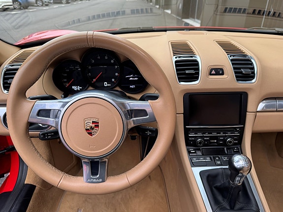 Porsche Boxster 9 of 16