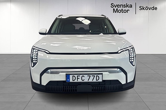 Kia EV3 2 of 5