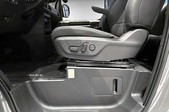 Kia PV5 15 of 27