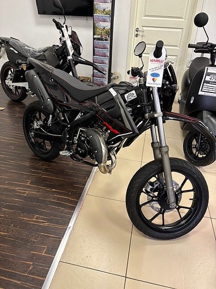 Rieju MRT SM Black Edition