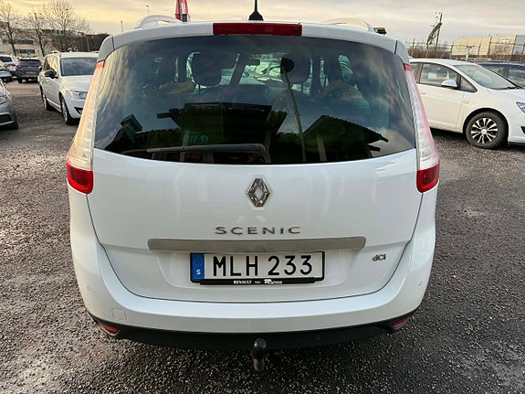 Renault Grand Scenic III 4 of 5