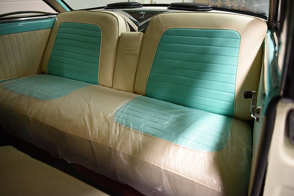 Ford Fairlane 26 of 30