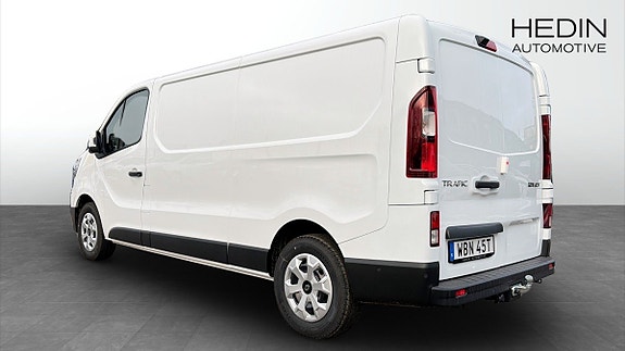 Renault Trafic 2 of 12