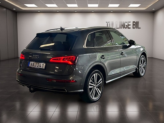 Audi Q5 5 of 27