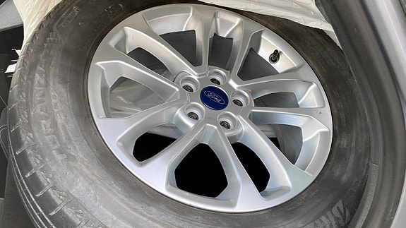 Ford Kuga 9 of 10