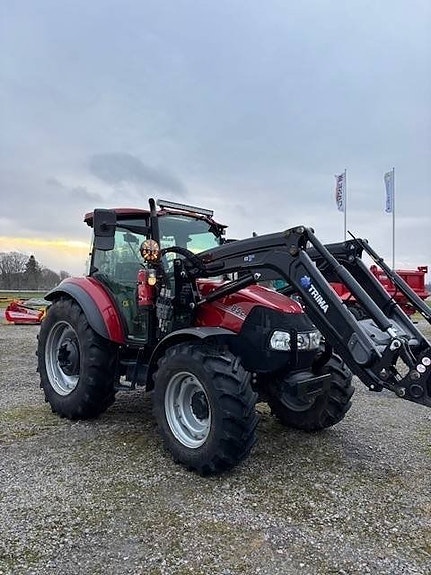 CASE IH Farmall 85