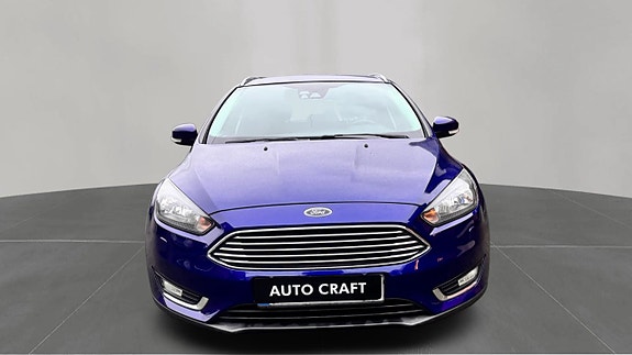 Ford Focus 2 of 5