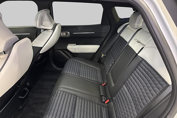 Kia EV4 9 of 21