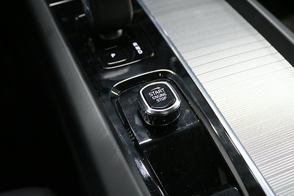 Volvo XC60 21 of 21
