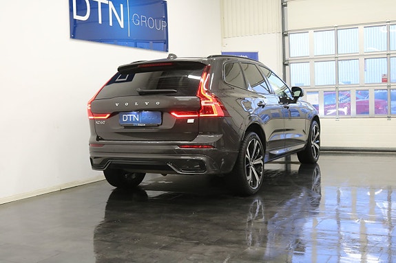 Volvo XC60 3 of 5