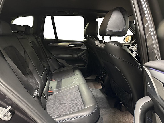 BMW X3 8 of 14