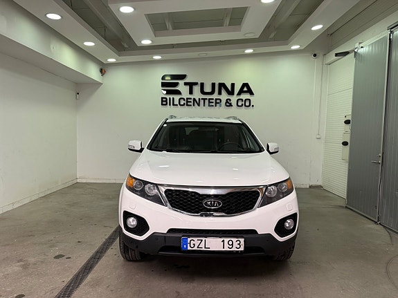 Kia Sorento 2 of 5