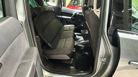 Opel Meriva 14 of 16