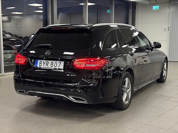 Mercedes-Benz C200 d 3 of 5