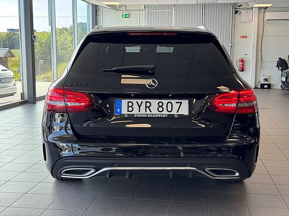 Mercedes-Benz C200 d 4 of 5