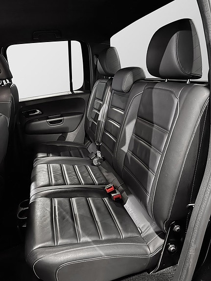Volkswagen Amarok 15 of 20
