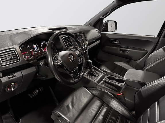 Volkswagen Amarok 13 of 20