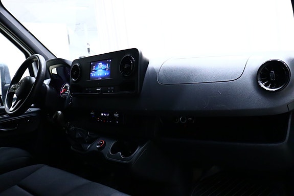 Mercedes-Benz Sprinter 316 25 of 27