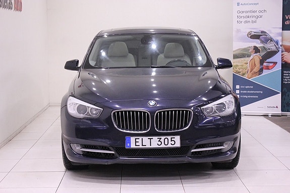 BMW 535i 3 of 5