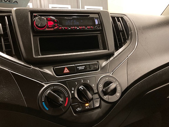 Suzuki Baleno 13 of 18
