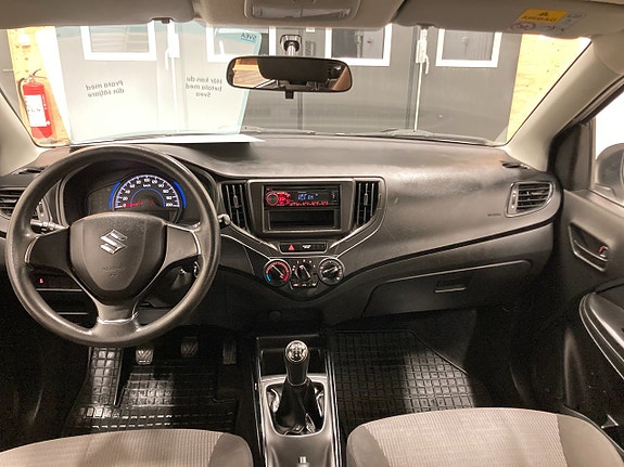 Suzuki Baleno 11 of 18
