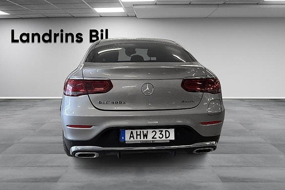 Mercedes-Benz GLC300 e 5 of 5