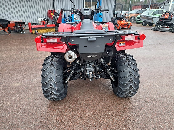 Honda Rubicon 520 Traktor 6 of 7