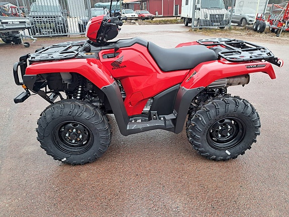 Honda Rubicon 520 Traktor 5 of 5