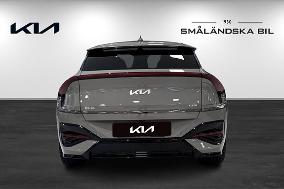 Kia EV6 6 of 17