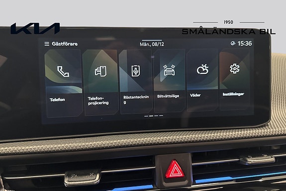 Kia EV6 12 of 17