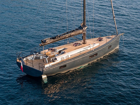BENETEAU First 4 of 5
