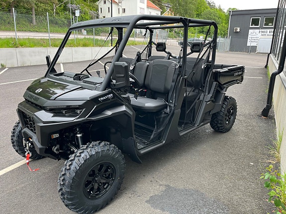 Can-Am Traxter MAX XU T HD11 ABS 2 of 8