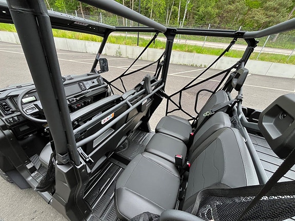 Can-Am Traxter MAX XU T HD11 ABS 6 of 8